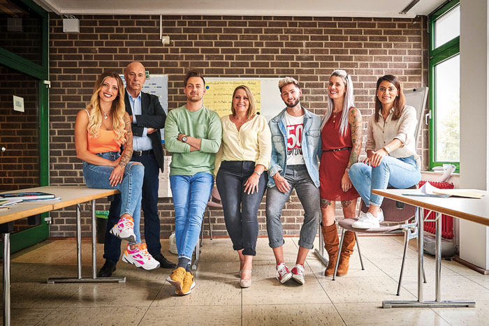 Sarah Özdemir (rechts) mit ihren Schauspielkollegen Aline Jost-Di Raimondo (v.l.), Ingo Wimmer, Thomas Adamek, Renate Dempew