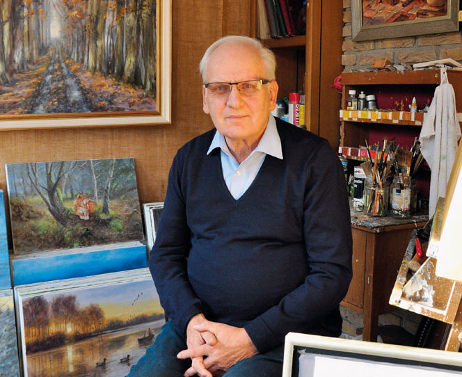 Heinz Heckemeier in seinem Atelier. Eine wahre farbige Fundgrube an Ölgemälden, Aquarellen, Federzeichnungen. Weit über ta