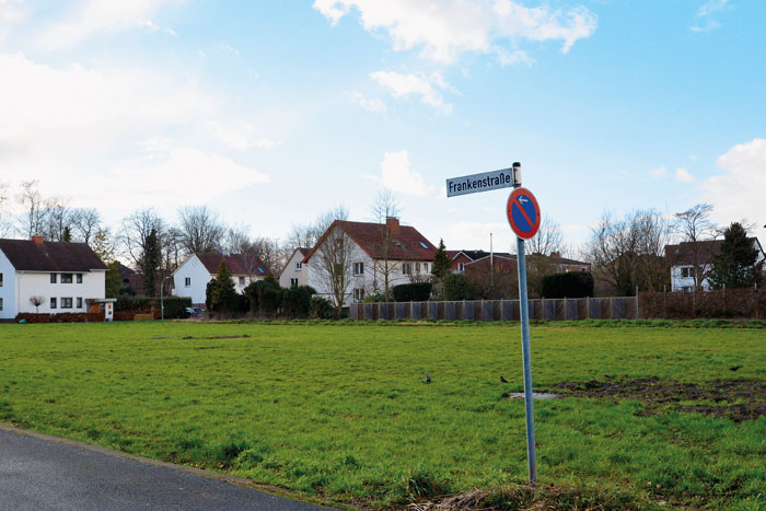 Auf dem Grundstück an der Frankenstraße sollen sechs Mehrfamilienhäuser entstehen. Dazumuss entsprechend viel Parkfläche 