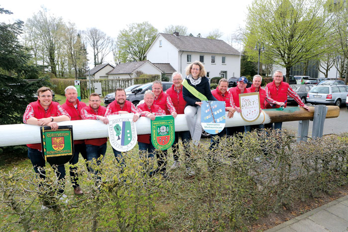 Tobias Hemkentokrax (v.l.), Klaus Ameling, Jan Holznienkemper, Maxi Kietz, Manfred Ketzer, Ralf Hesse, Manfred Habig, Cathari