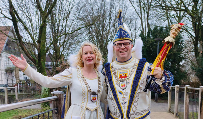 Carina I. Pahlsmeyer und Manuel I. Kaiser freuen sich , dass es nun endlich losgehen kann. Seeeeeeehr lange haben sie ihre Pl