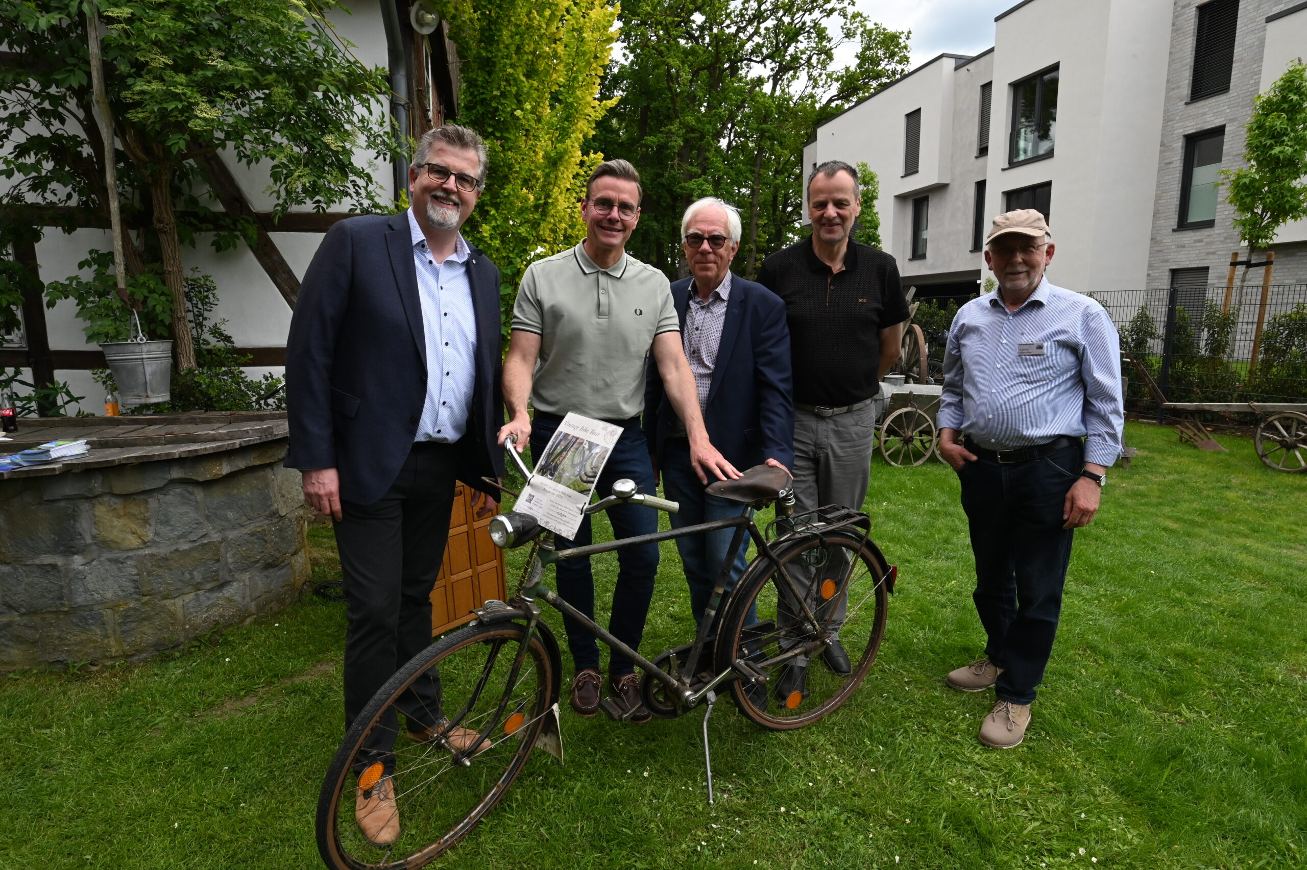 Beim Kreisheimattag in Mastholte: Alexander Hagemeier, Bürgermeister Andreas Sunder, Dr. Rolf Westheider, Michael Erichreine
