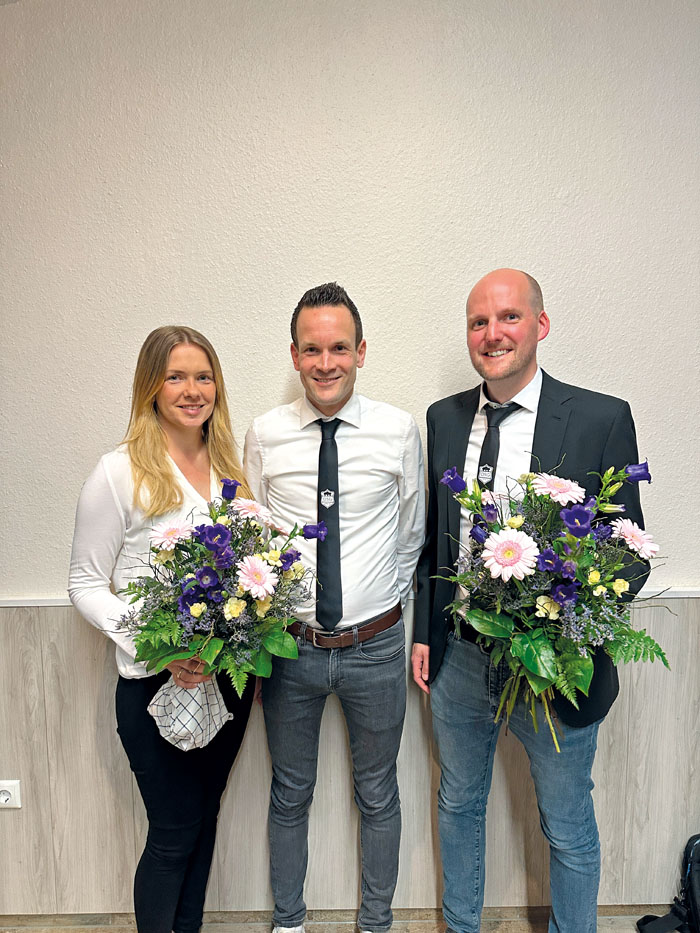 Der neue Vorsitzende Jens Himmeldirk verabschiedete Christine Himmeldirk und Thomas Trendelbernd aus langjähriger Vorstandsa